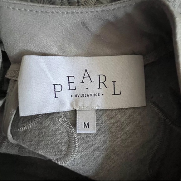 Pearl By Lela Rose Embroidered Chenille Silk Trim Jersey Knit TShirt SZ M Gray - Picture 10 of 12